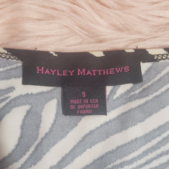 💜$5💜NWT HAYLEY MATTHEWS Zebra Print Blouse- Size Small - Picture 3 of 4